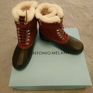 Never worn, in box Snow Boots